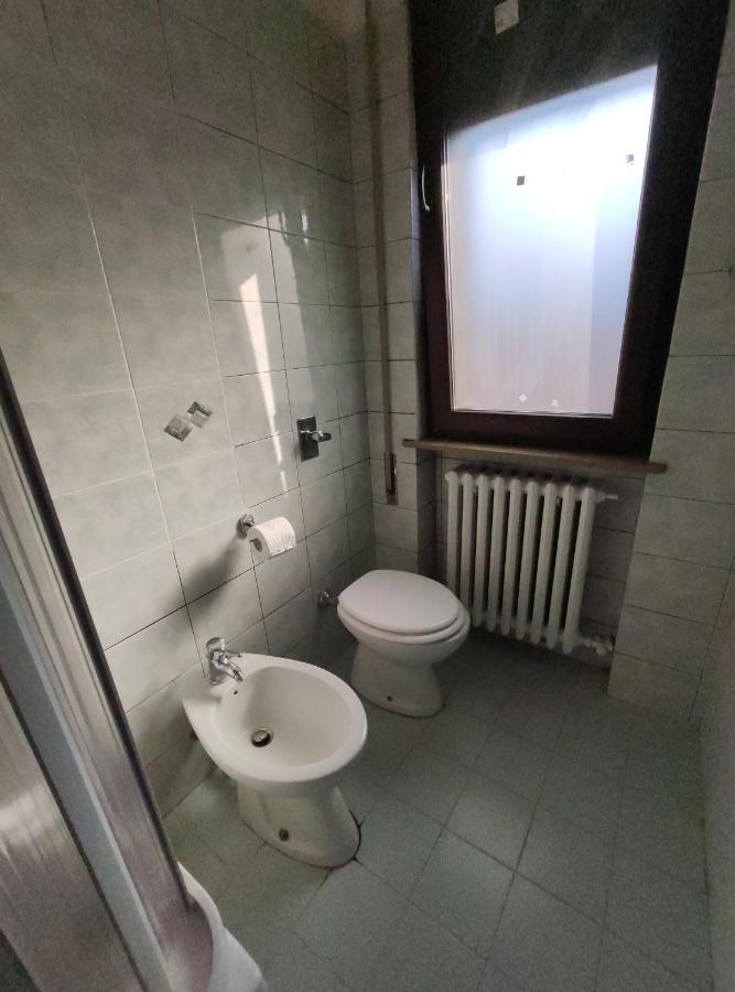 Appartamento C&Y Colombo Новара Екстер'єр фото